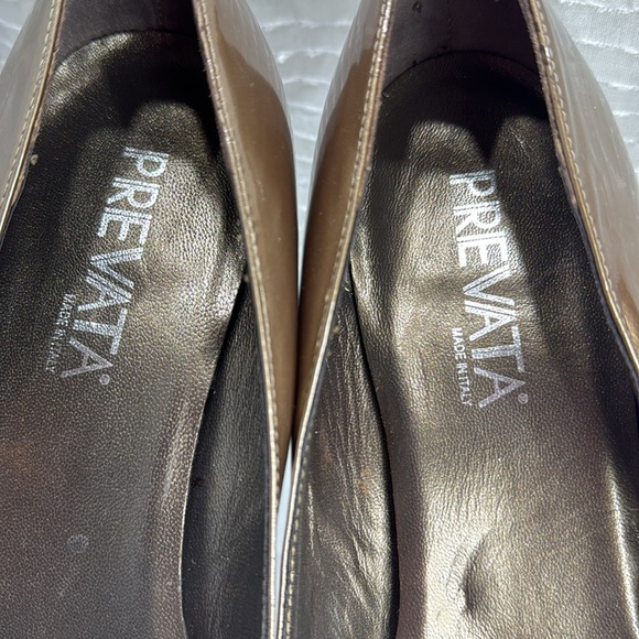 (W2) Prevata Italia patent leather heels, size 10B. - Picture 4 of 13